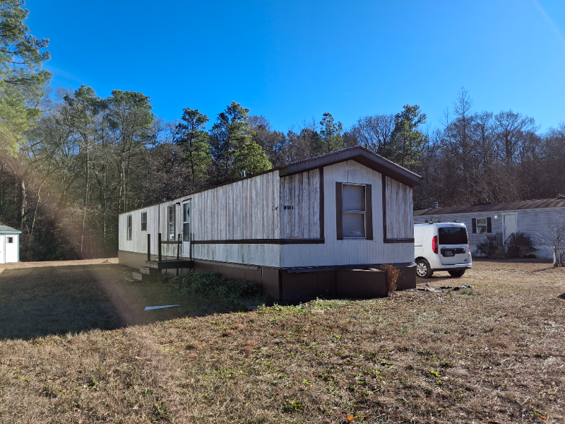 2 Old Cabin Rd in Laurel, DE - Building Photo