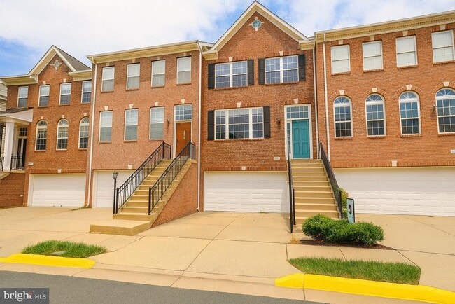 property at 43121 Shadow Terrace