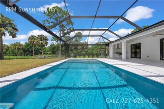 2719 2nd St NW in Naples, FL - Building Photo - Building Photo