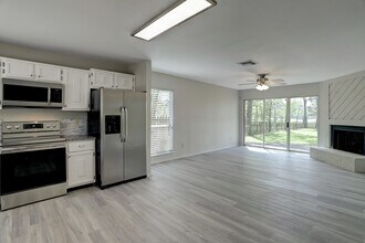 74 Maple Branch St in Spring, TX - Building Photo - Building Photo