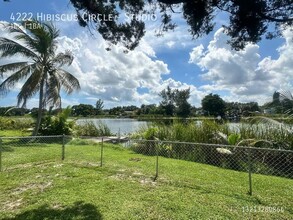 4222 Hibiscus Cir in West Palm Beach, FL - Building Photo - Building Photo