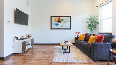 2004 N Howard Ave in Tampa, FL - Building Photo - Building Photo