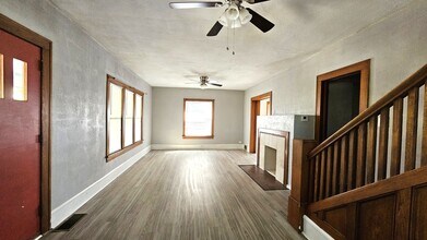 3321 E Victor St in Wichita, KS - Building Photo - Building Photo