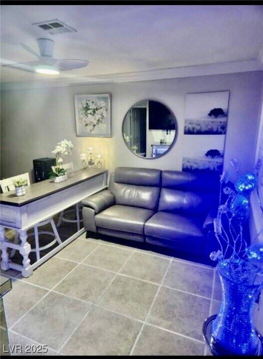 5456 Aleman Dr in Las Vegas, NV - Building Photo