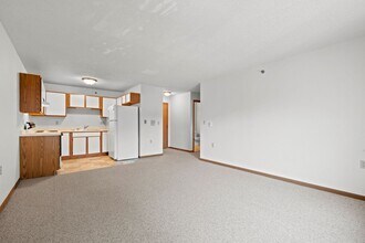 Homestead Senior Apartments in Milton, WI - Foto de edificio - Building Photo