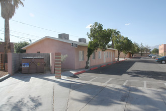 3115-3121 E Bellevue St in Tucson, AZ - Foto de edificio - Building Photo