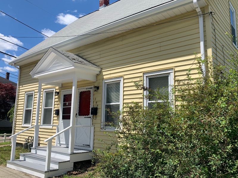 247-249 Union St in Franklin, MA - Building Photo