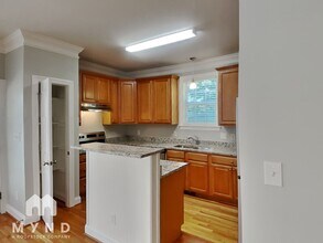 140 Sylvan Way in Zebulon, NC - Building Photo - Building Photo