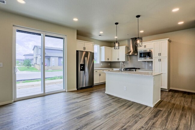 4768 Champlain Dr in Timnath, CO - Building Photo - Building Photo