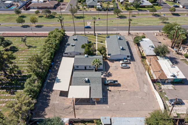 N 48th St Six-Plex in Phoenix, AZ - Building Photo - Primary Photo