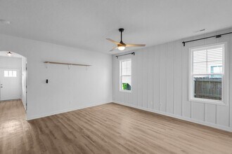 502 Shallotte Ln in Holly Ridge, NC - Building Photo - Building Photo