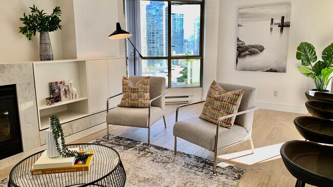 867 Hamilton St in Vancouver, BC - Building Photo - Building Photo