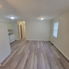 319 N Franklin Ave in Cookeville, TN - Building Photo - Building Photo