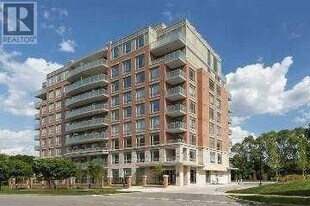 17 Ruddington Dr in Toronto, ON - Building Photo