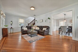 1021 Grandview Ave in Westfield, NJ - Building Photo - Building Photo