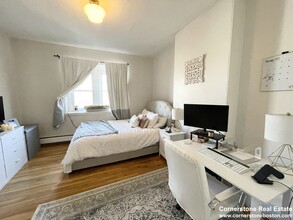 748 E 4th St, Unit 3 in Boston, MA - Building Photo - Building Photo