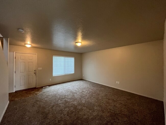 945 W Woodpine St in Meridian, ID - Building Photo - Building Photo