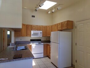 4801 N Viewpoint Dr in Prescott Valley, AZ - Building Photo - Building Photo