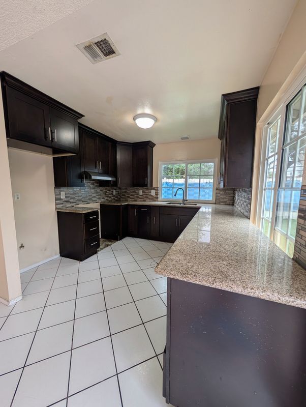 12307 Paseo Del Sol Way in Moreno Valley, CA - Building Photo - Building Photo