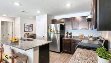 35 Pleasant Ln in Palm Coast, FL - Building Photo - Building Photo