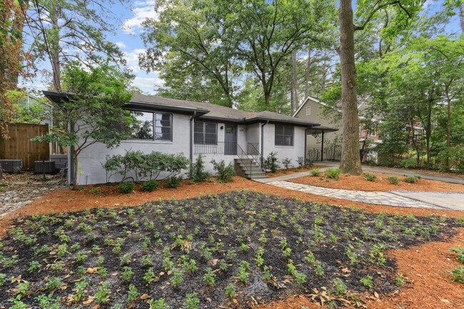 639 Burke Rd NE, Unit 639 A