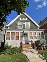 2944 N 7th St, Unit 2944A N 7th St. Upper in Milwaukee, WI - Building Photo