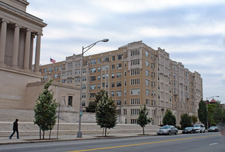 The Chastleton in Washington, DC - Building Photo - Building Photo