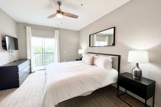 14200 Avalon Rd in Winter Garden, FL - Building Photo - Building Photo