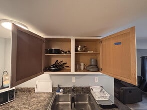 756 Middle St in Bath, ME - Building Photo - Building Photo