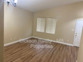 7105 Banbury Ct in Reno, NV - Foto de edificio - Building Photo