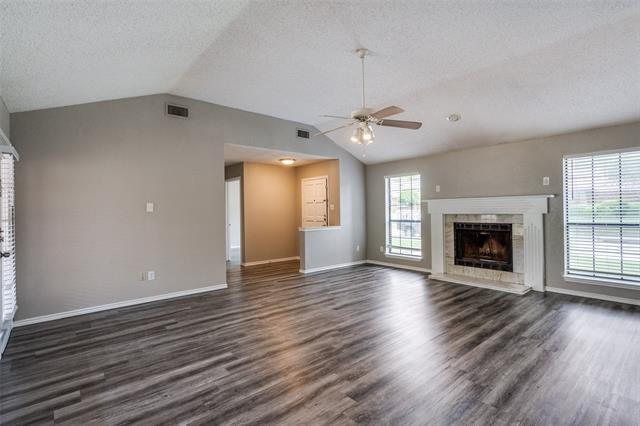 824 Simon Dr in Plano, TX - Building Photo - Building Photo