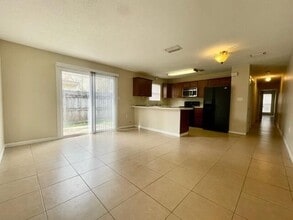 611 Carnathan Ct in Fort Walton Beach, FL - Building Photo - Building Photo