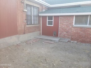 1275 Prospect St in El Paso, TX - Building Photo - Building Photo