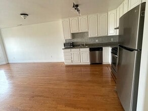 432 Russia Ave, Unit 432 Russia Ave. in San Francisco, CA - Building Photo - Building Photo