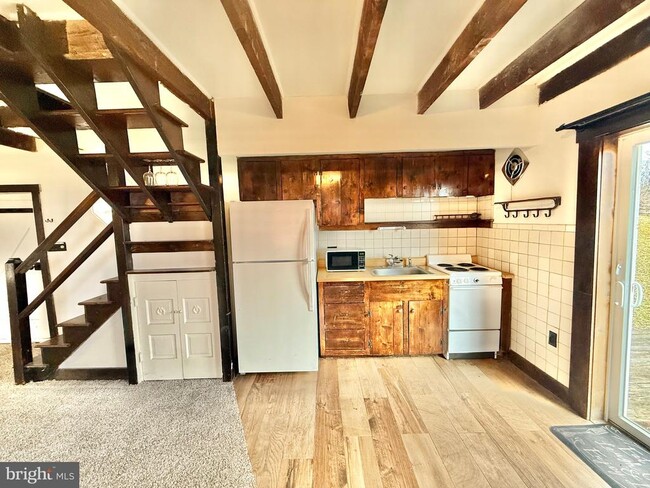 10622 Belmont Blvd in Lorton, VA - Building Photo - Building Photo