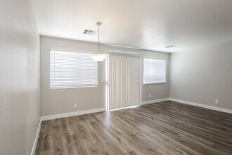 2739 Wild Cactus Ct in Las Vegas, NV - Building Photo - Building Photo
