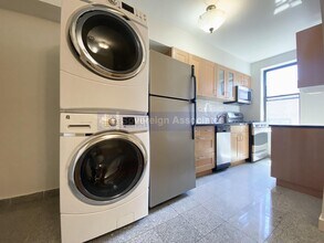 282 Cabrini Blvd in New York, NY - Building Photo - Building Photo