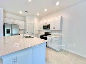 173 Riverfront Wy in Edgewater, FL - Building Photo - Building Photo