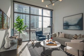 Parkside Residences in Houston, TX - Building Photo - Interior Photo