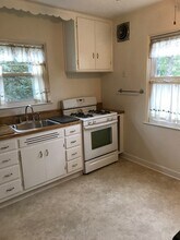 2123 Hillside Ter, Unit 2 in Cary, IL - Building Photo - Building Photo