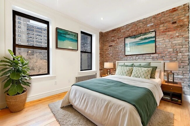 45 Orchard St, Unit 5A in New York, NY - Building Photo - Building Photo