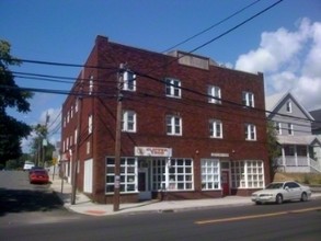 Disesa Building in Norwalk, CT - Building Photo - Building Photo
