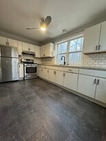 752 Center St in Wallingford, CT - Building Photo