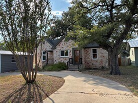 5808 Coventry Ln in Austin, TX - Building Photo