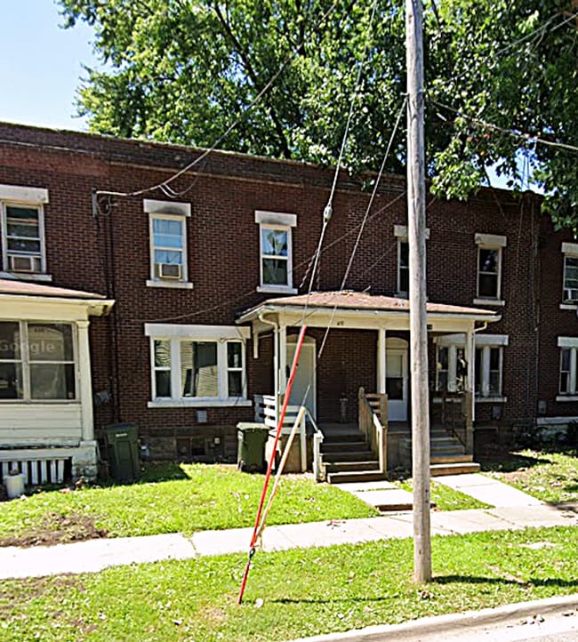 property at 418 Sunnyside Ave