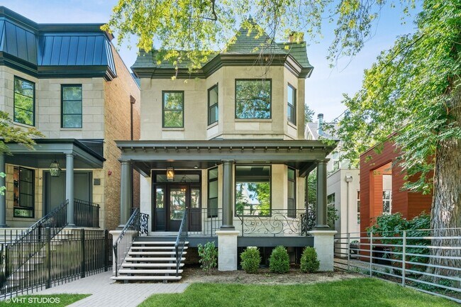 property at 4148 N Greenview Ave