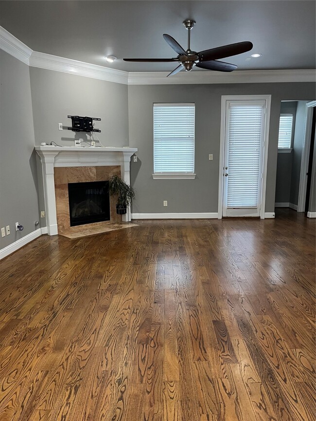 property at 4406 Crawford St