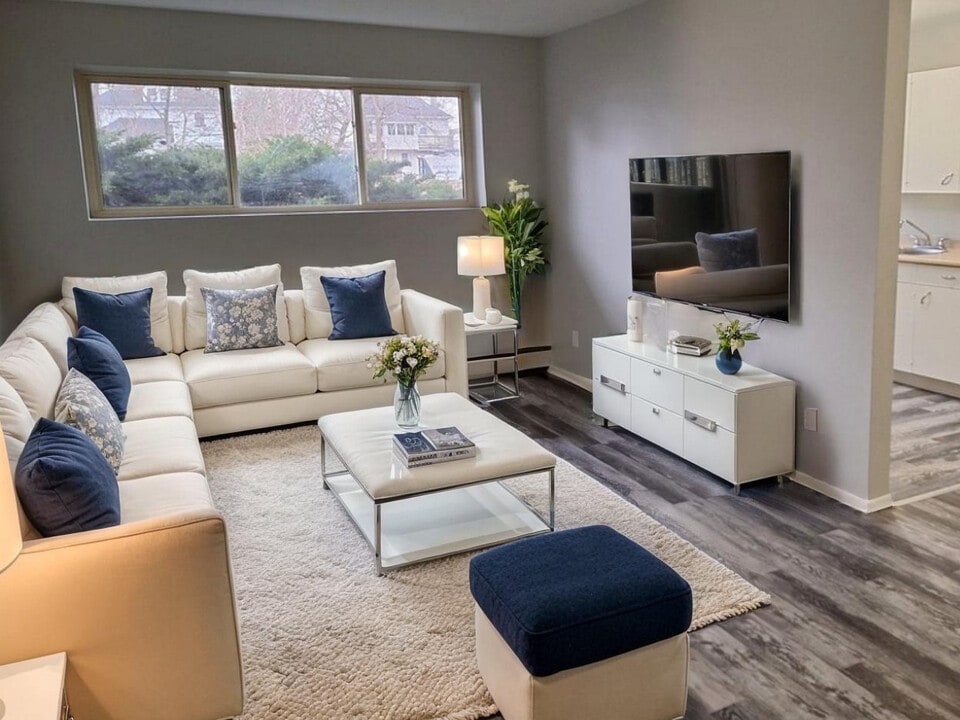 DURAND TERRACE APARTMENTS in Sarnia, ON - Building Photo