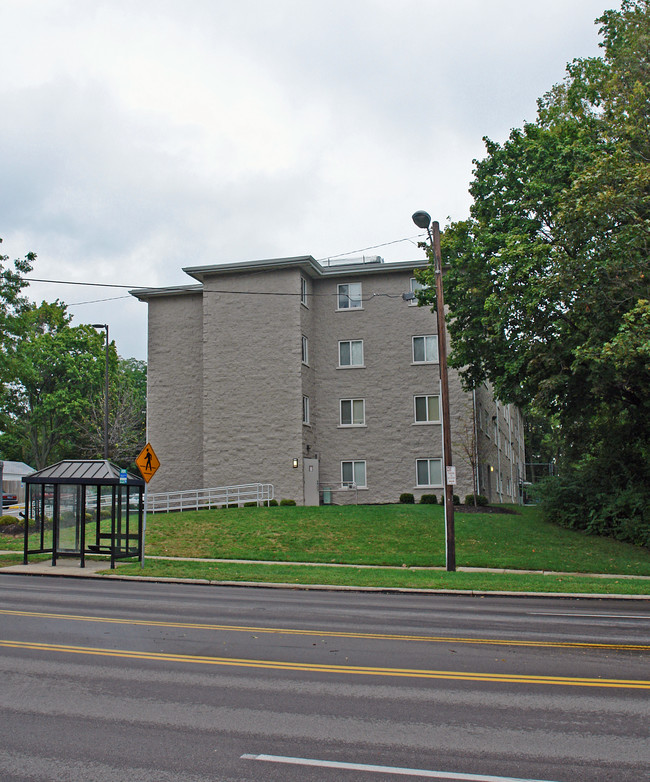 Wilmington Hi-Rise in Dayton, OH - Building Photo - Building Photo