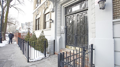 738 E 21st St in Brooklyn, NY - Building Photo - Building Photo